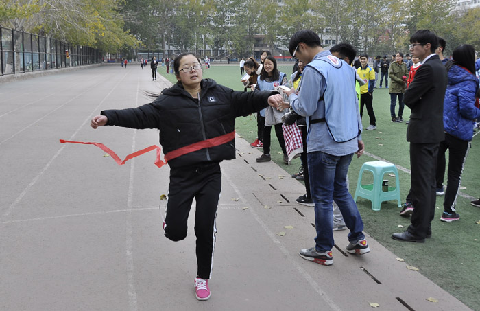 助力夢想為愛奔跑活動走進蘭州大學醫(yī)學院