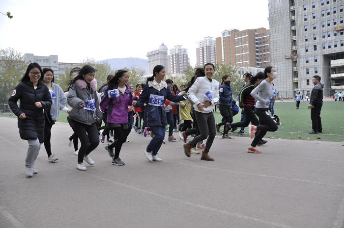 助力夢想為愛奔跑活動走進蘭州大學醫(yī)學院